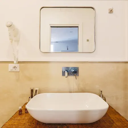 Boutique 186 Σορέντο