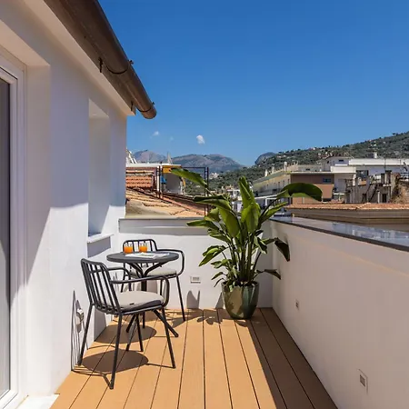Boutique 186 Πανσιόν Σορέντο